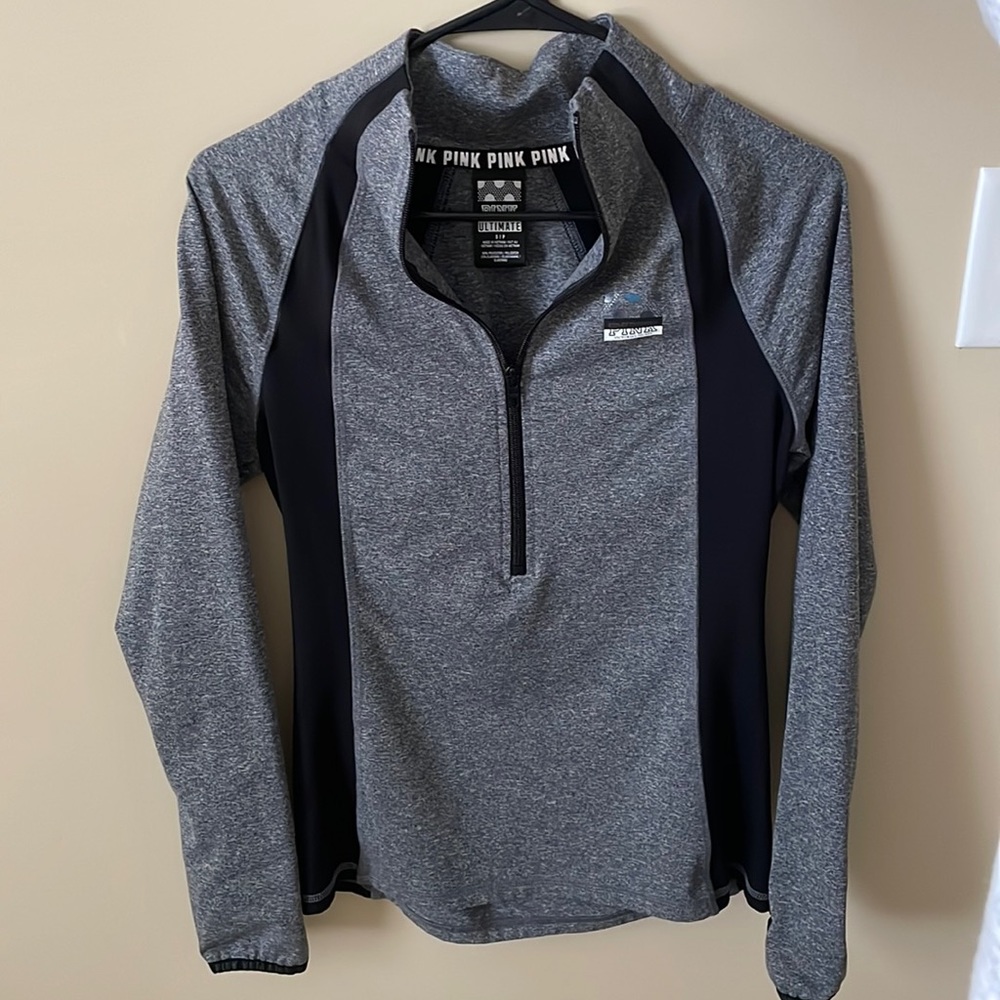PINK Victoria’s Secret Ultimate Gray/Black Long Sleeve Size S